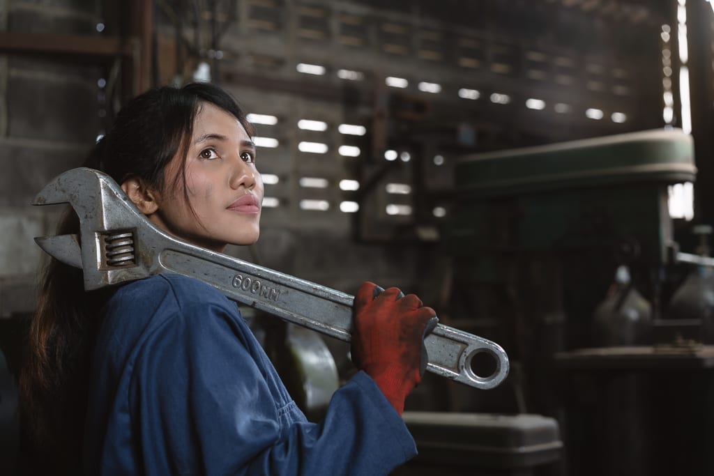 Hiring More Women Is the Answer to Manufacturing’s Labor Shortage
