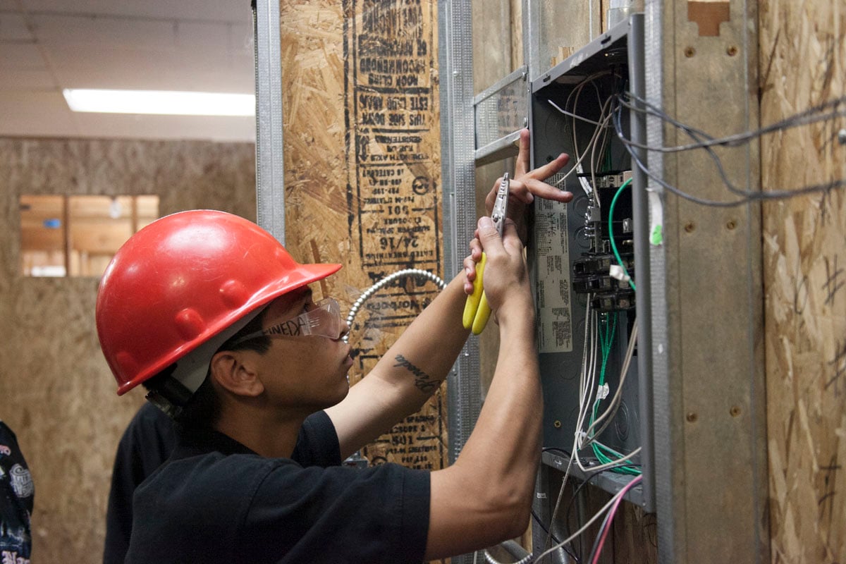 Vocational Schools for Electrician: Empower Your Future Career