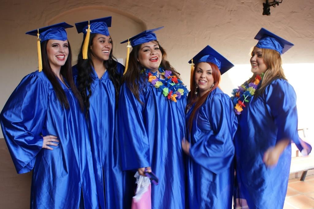Does trade school cost the same as college?